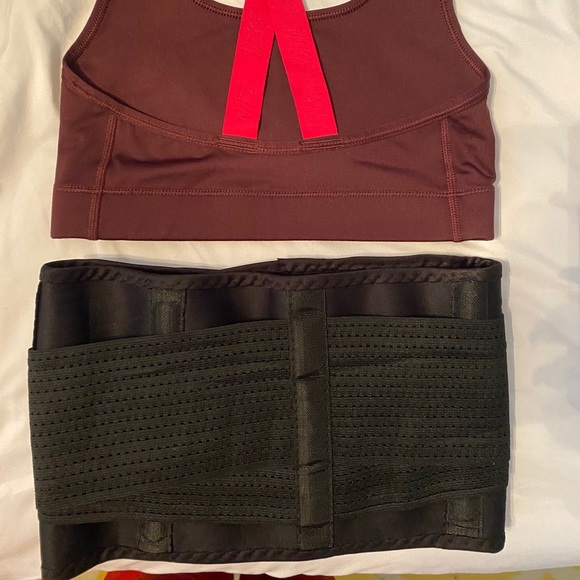 Nike sports bra and waist clincher! (Sweat belt) - Picture 2 of 5